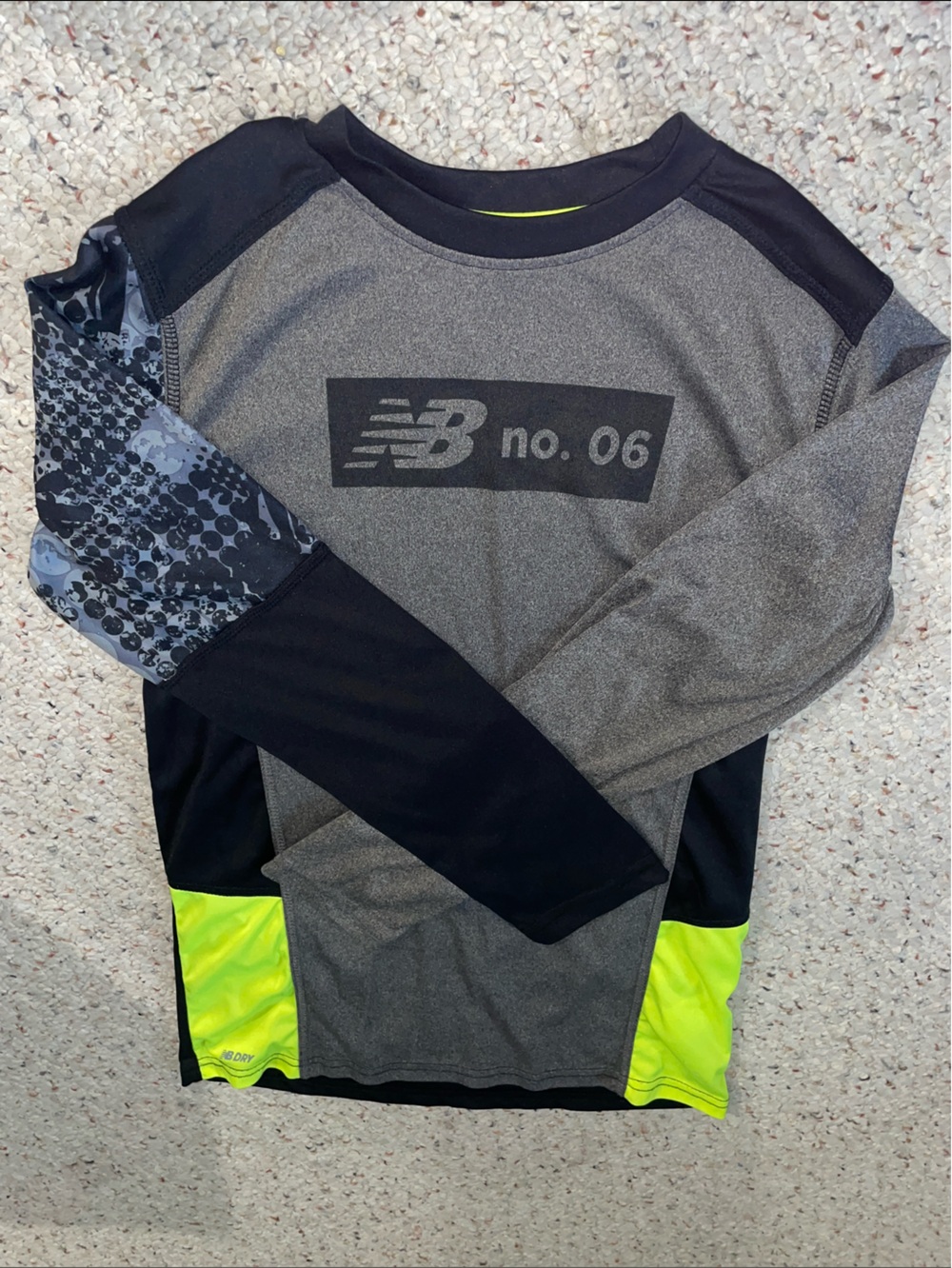 New Balance Gray & Neon Yellow Men's Athletic Top